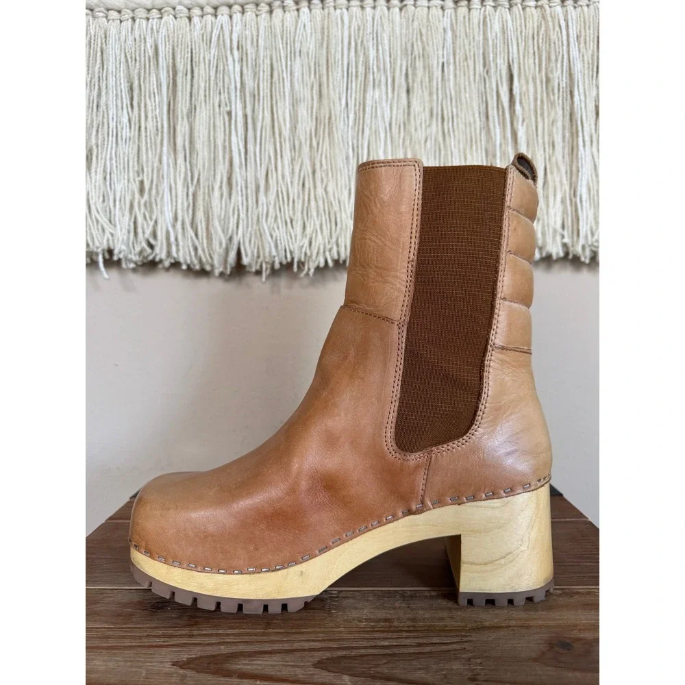 Free People MIA Justina Tan Leather Platform Block Heel Lug Sole Clog Boots Sz 9